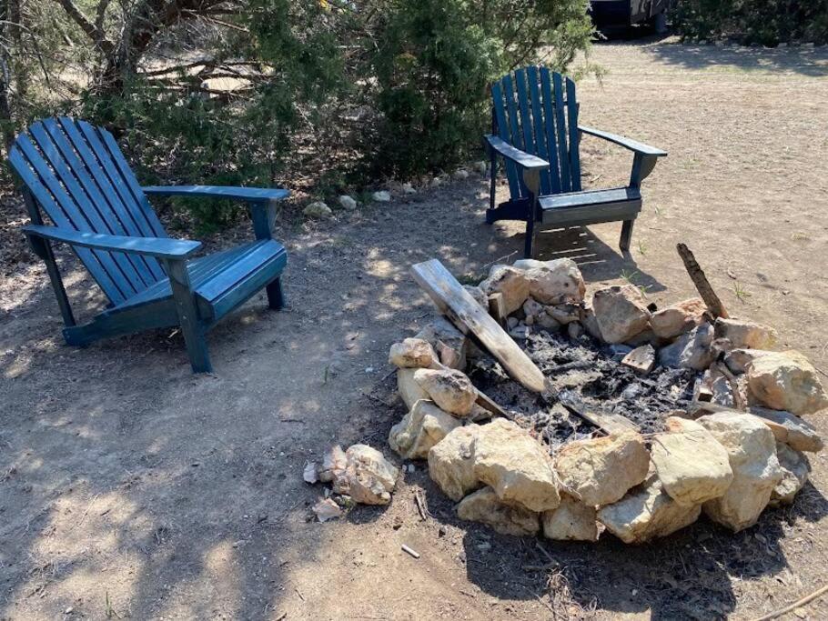 12 Fires Luxury Glamping With Heating #5 Hotel Johnson City Exterior foto