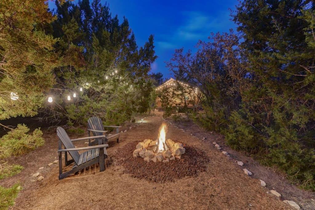 12 Fires Luxury Glamping With Heating #5 Hotel Johnson City Exterior foto