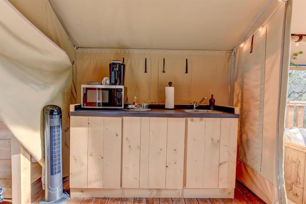 12 Fires Luxury Glamping With Heating #5 Hotel Johnson City Exterior foto