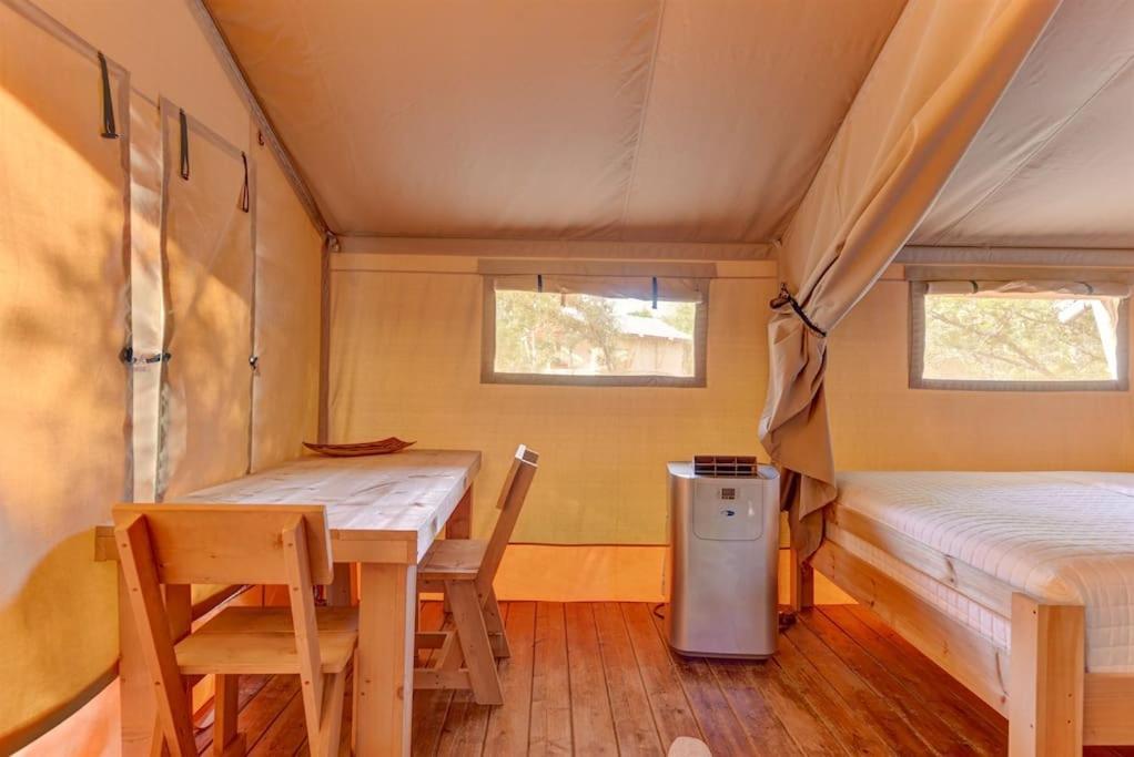 12 Fires Luxury Glamping With Heating #5 Hotel Johnson City Exterior foto